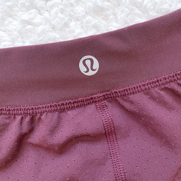 🔥 PRICE FIRM Lululemon | Find Your Pace Short 3" *Lined - Picture 8 of 16